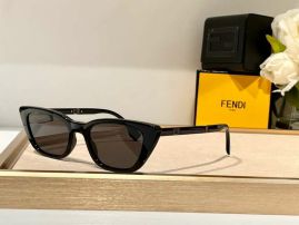 Picture of Fendi Sunglasses _SKUfw51902356fw